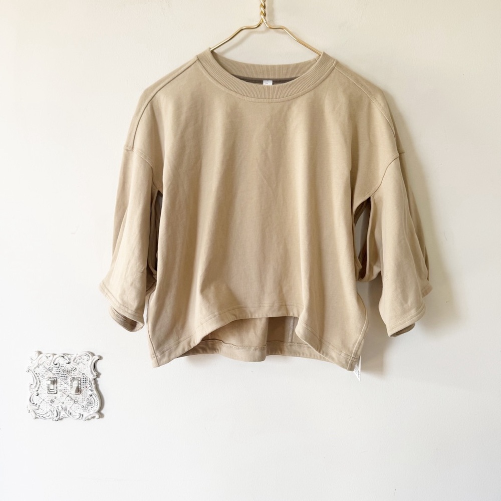 NWT Lululemon Heavyweight Tan Trench Cut Out T Shirt Crop Top L - Picture 5 of 11